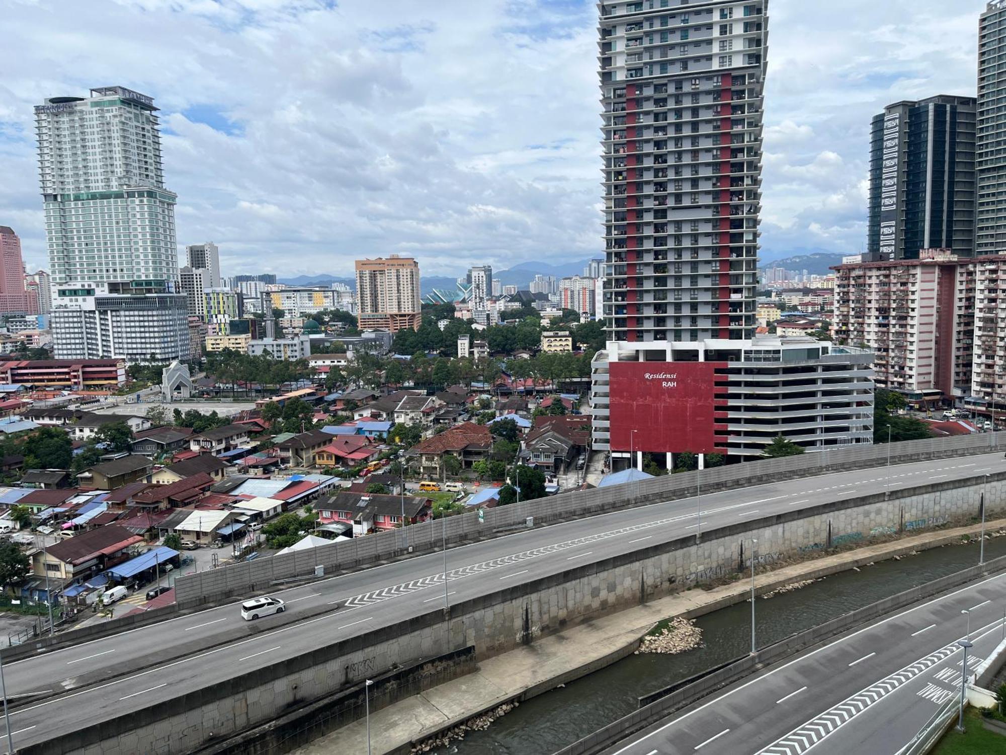 Kuala Lumpur Cherry Suites At Mercu Summer Suites Klcc Екстер'єр фото